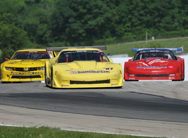 Doug Peterson leads the pack in his Chevrolet Corvette.  [John Wiedemann Photo]