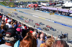 The start of the ABC Supply Co. Wisconsin 250 Verizon IndyCar Series race at the Milwaukee Mile. [Russ Lake Photo]
