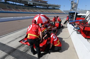 The Chip Ganassi Racing crew get Scott Dixon's No. 9 Chevrolet prepped prior to the open test session at Phoenix International Raceway. [Photo by: Chris Jones]
