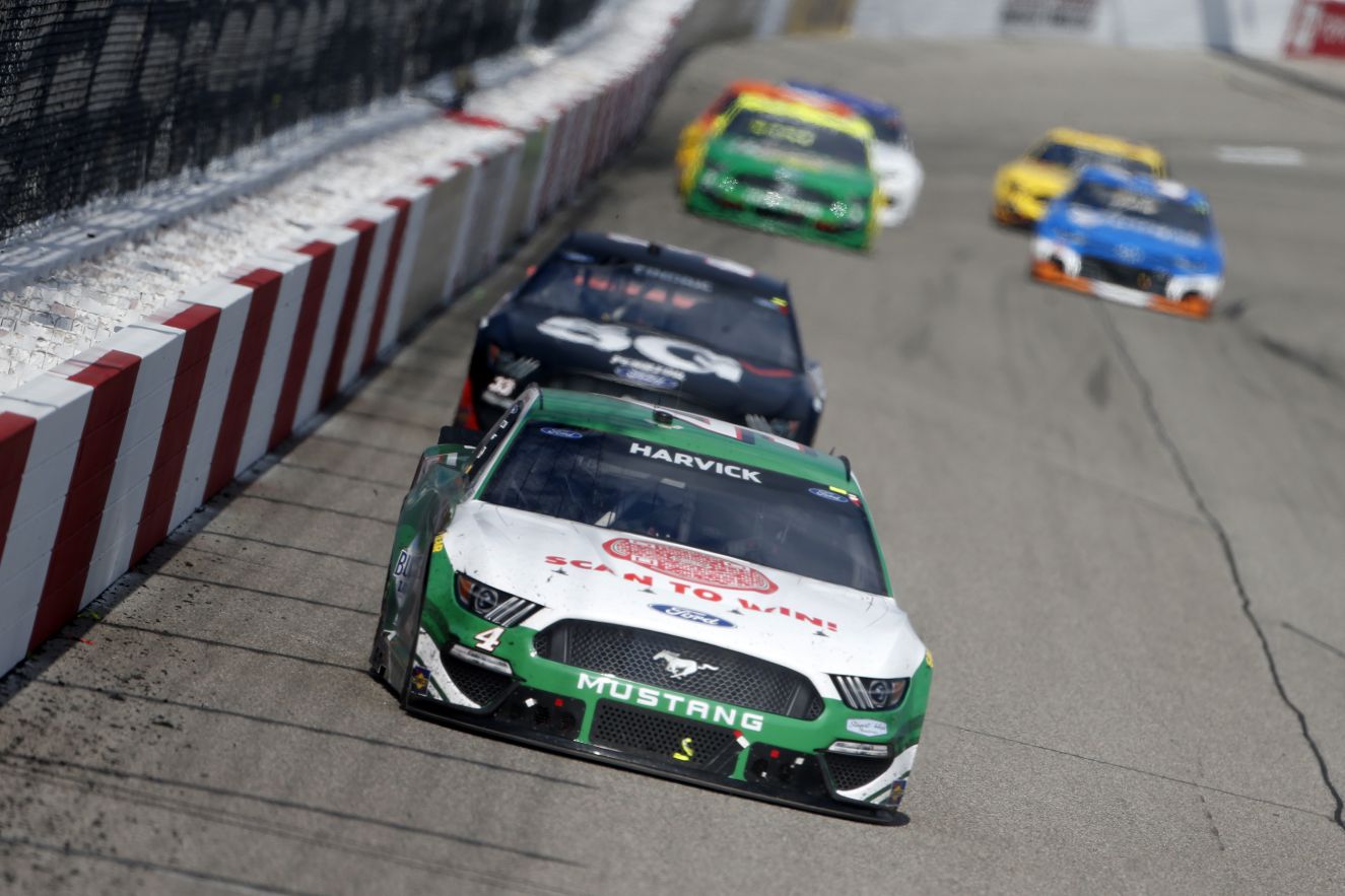 Kevin Harvick drives during the NASCAR Cup Series Toyota Owners 400 at Richmond Raceway. (Photo by Brian Lawdermilk/Getty Images)