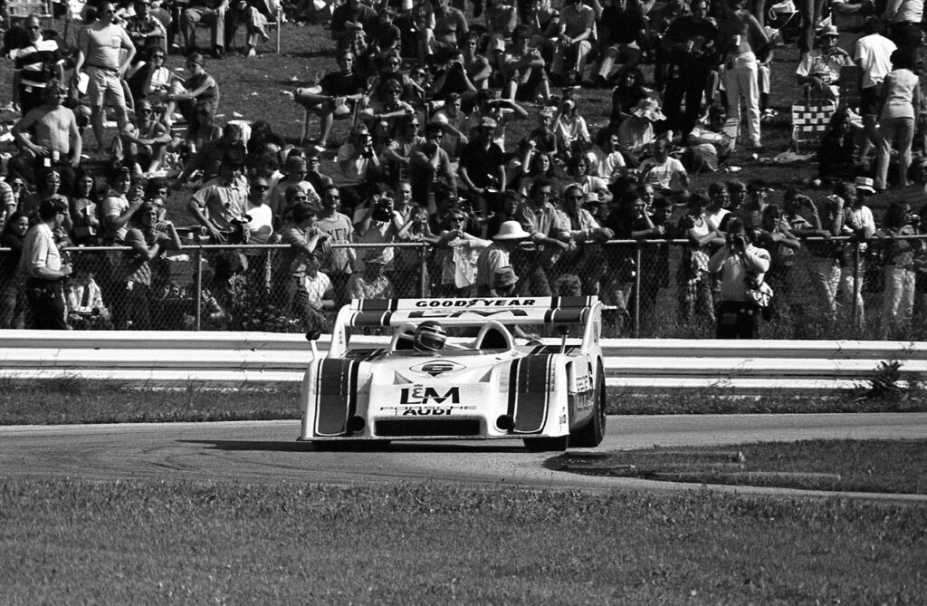 George Follmer in the Porsche 917/10 at Turn 5, 1972. [Photo by Jack Webster]